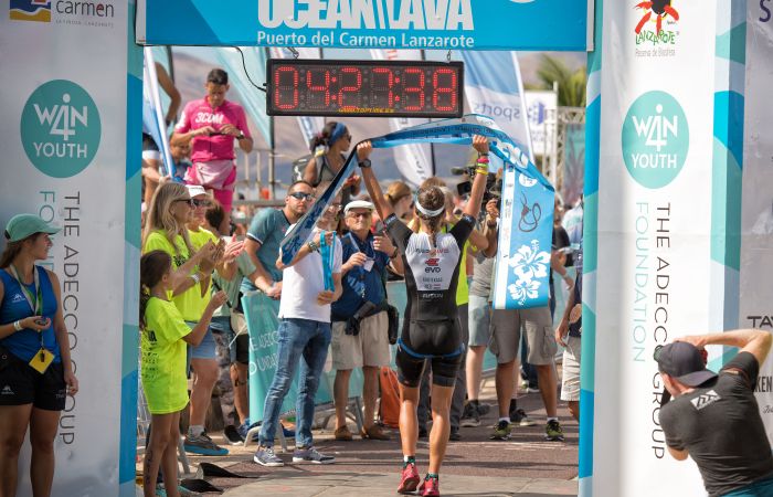 © Ocean Lava Triathlon - Sven Grossenbacher - mediafhis.es